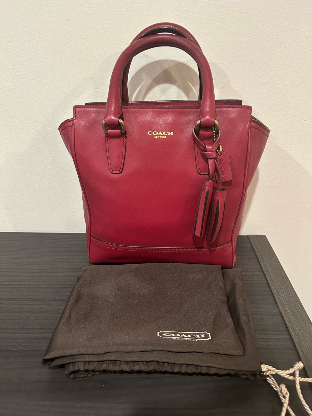 Coach Legacy Mini Tanner leather crossbody satchel in burgundy EUC